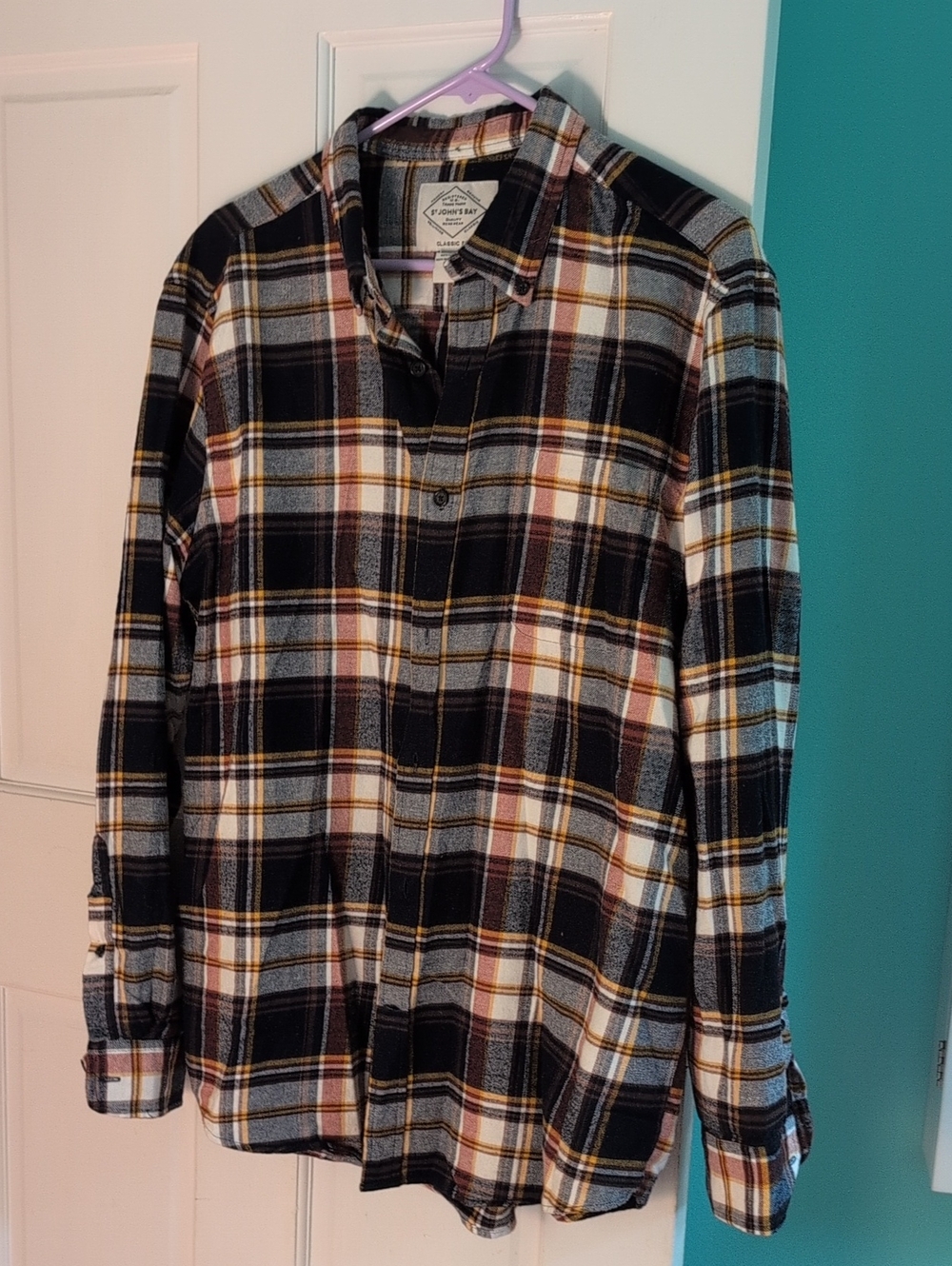 NWOT Men's Flannel St. Johns Bay